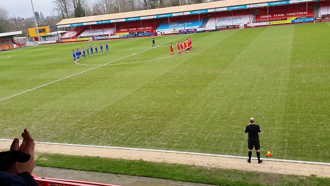 Minute's applause for Vic Marley at Crawley Town