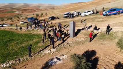 Meraklılar akın akın gizemli bloğu ziyaret ediyor