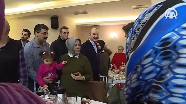 İçişleri Bakanı Soylu, şehit yakınları ve gazilerle kahvaltıda bir araya geldi