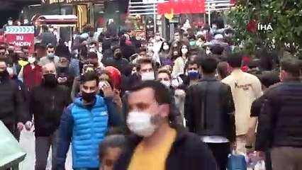İstiklal Caddesi’nde dikkat çeken yoğunluk