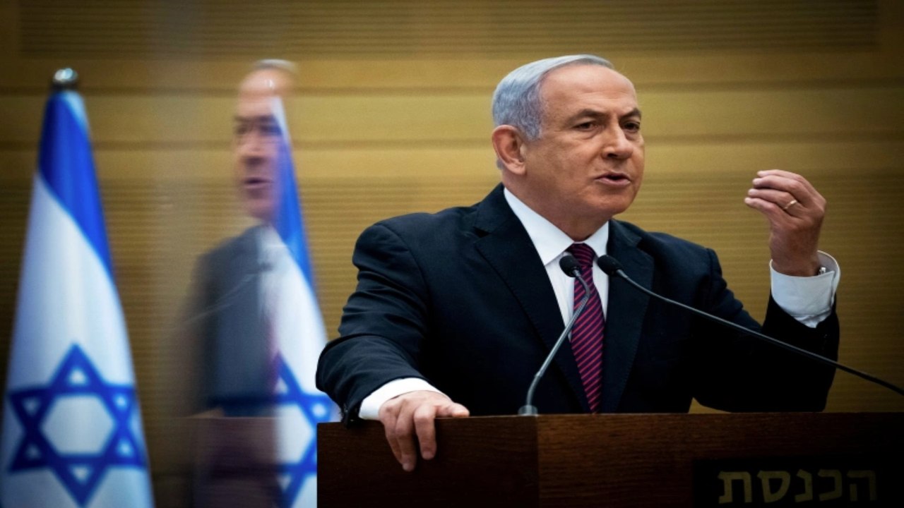 Israel PM Netanyahu pleads not guilty as corruption trial resumes