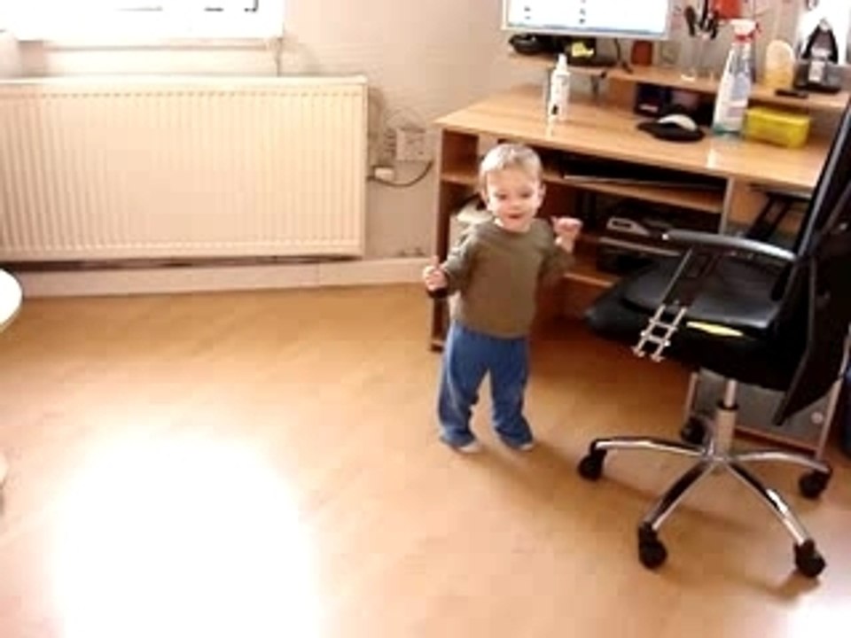 MOV03059