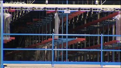 150 milliárd eurónyi eladásra váró ruha áll a világ raktáraiban és üzleteiben