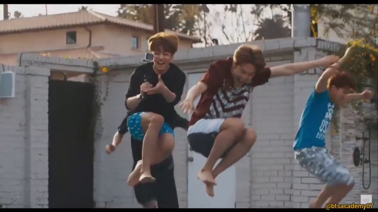 [LEGENDADO PT BR] BTS BURN THE STAGE O FILME (PARTE 1)
