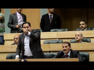 الفاعور ينسحب من الجلسة ويطالب بسحب الثقة من الحكومة