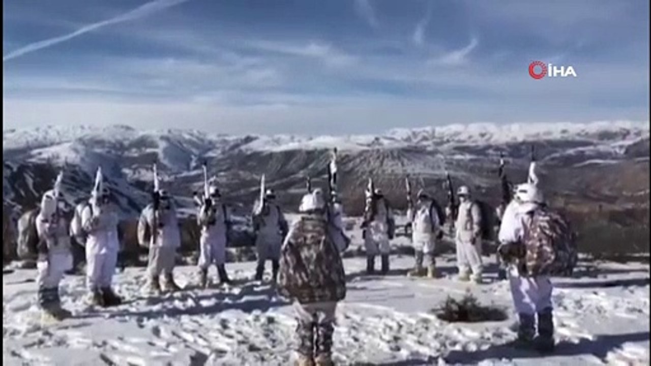 “Eren-3 Şehit Jandarma Binbaşı Yılmaz Tankül” operasyonuna çıkan Mehmetçikten Komando Marşı
