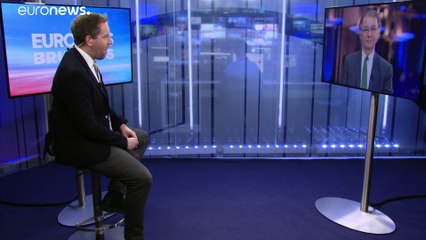 La BCE appelée à effacer les dettes publiques : Lagarde dit "non"