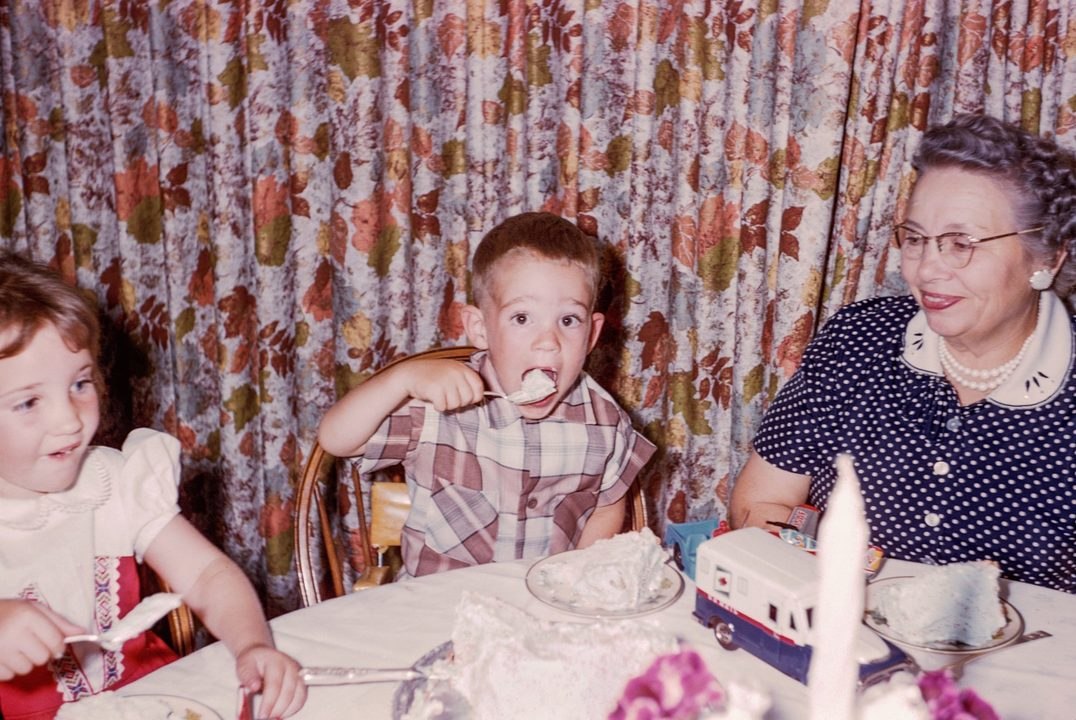 9 Etiquette Lessons Every Child Should Learn This Year