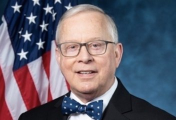 Republican Representative Ron Wright Dies of COVID-19