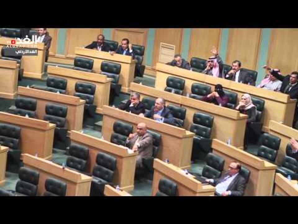 إتهامات نيابية بالرشاوى تهيمن على جلسة التنقيب عن النفط