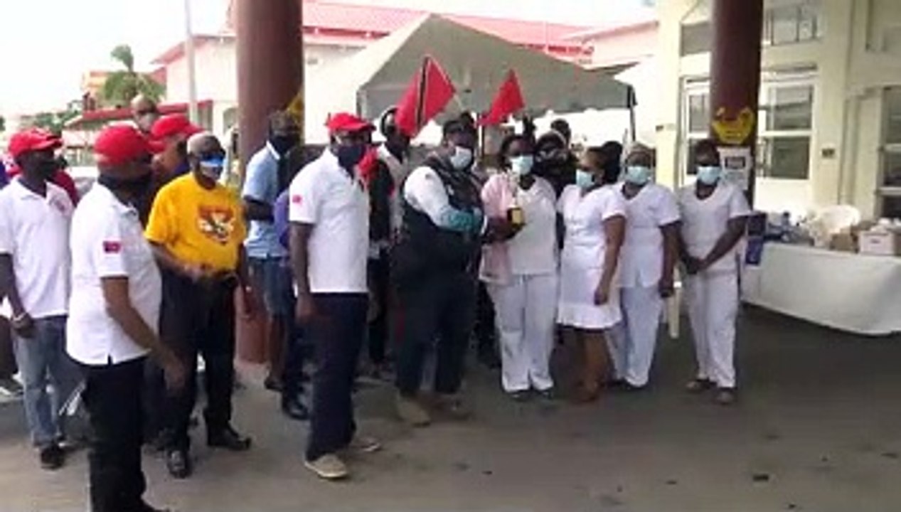 Vintage Car Club Appreciates Frontline Workers