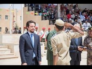 تخريج ولي العهد للفوج الثاني من برنامج التدريب الوطني لطلبة المدارس