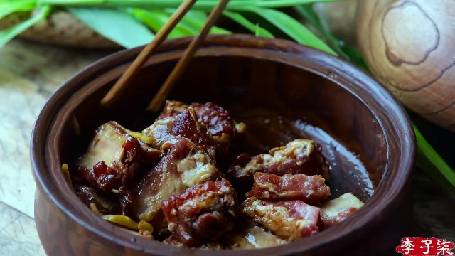 Ajari Anda hidangan keras yang bebas stres bahkan untuk bintang yang diborgol dengan tangan - Iga dengan nasi ketan dengan daun teratai