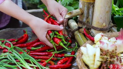 Baca buku untuk memainkan camilan yang harus dimiliki - Dendeng sobek pedas