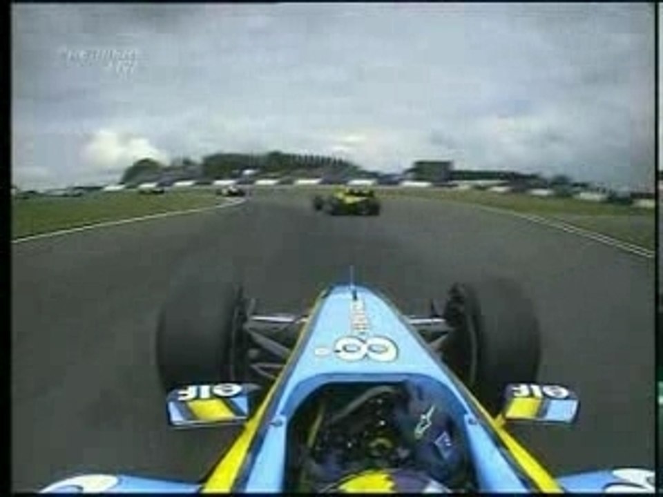 Dépassement de Alonso sur Klien à Silverstone  en 2004