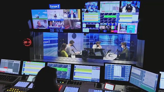 Culture à l'arrêt : Il faut vivre avec le virus , appelle Charles Berling