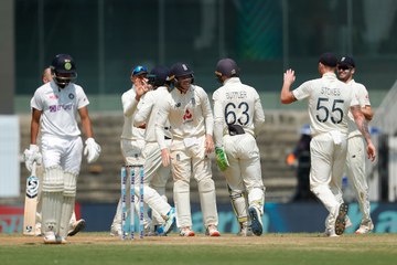 England Beat India By 227 Runs In The First Test