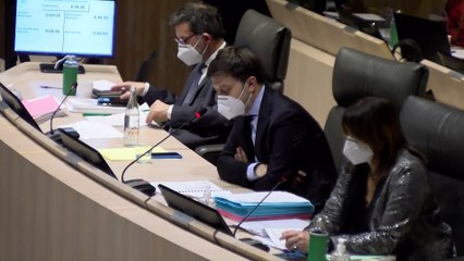 Marseille. Un conseil municipal marqué par des tensions et de longs débats