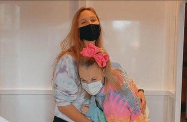 JoJo Siwa goes Instagram official with girlfriend