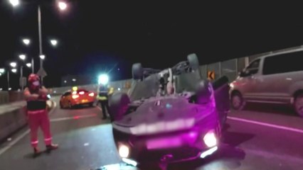 서울 내부순환로에서 차량 7대 추돌...전복된 차 피하려다 사고 / YTN