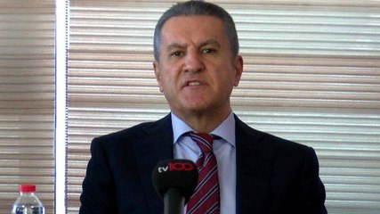 Télécharger la video: Mustafa Sarıgül: Hangi parti kusursuz anayasa taslağı koyarsa destek vereceğiz