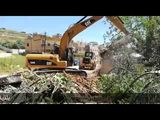 جرش: حملة إزالة للإعتداءات على شوارع المدينة لتوسعتها