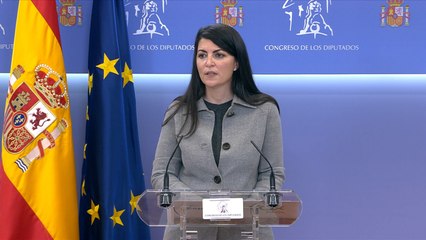 La ultraderecha califica a Podemos de "comunistas" y "antisistema"