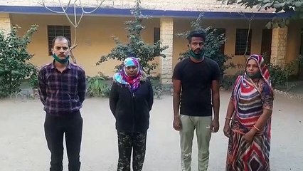 Tải video: ज्वैलर से लूटी सोने की अंगूठी व मोटरसाइकिल बरामद