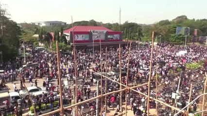 계엄령 선포에도 시위 계속...폭력적으로 격화하며 부상자 속출 / YTN