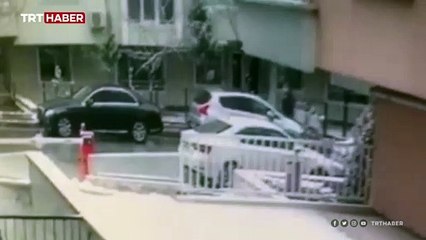 Selçuk Özdağ'a saldırının yeni görüntüleri ortaya çıktı
