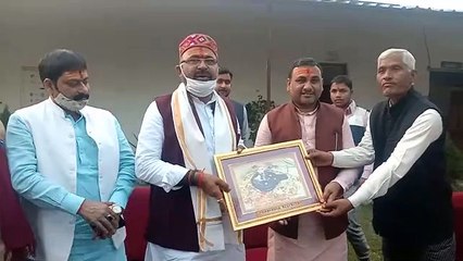 दर्जा प्राप्त राज्य मंत्री पहुंचे रामबाबू के निवास पर की बजट पर चर्चा