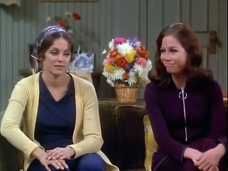Mary Tyler Moore (S01E23) Smokey The Bear Wants You