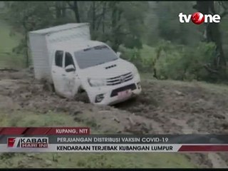 Perjuangan Berat Distribusi Vaksin di Musim Hujan