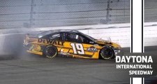 Martin Truex Jr. spins, hits wall while leading in Busch Clash