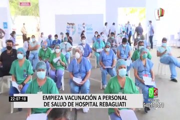 Hospital Rebagliati inició la vacunación contra la COVID-19 a personal de salud