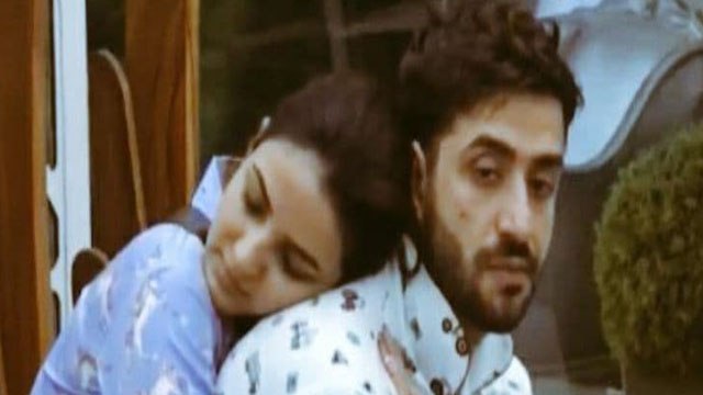 Bigg Boss 14: Jasmin Bhasin का Aly Goni को लेकर घर में Romantic Mood है On | FilmiBeat