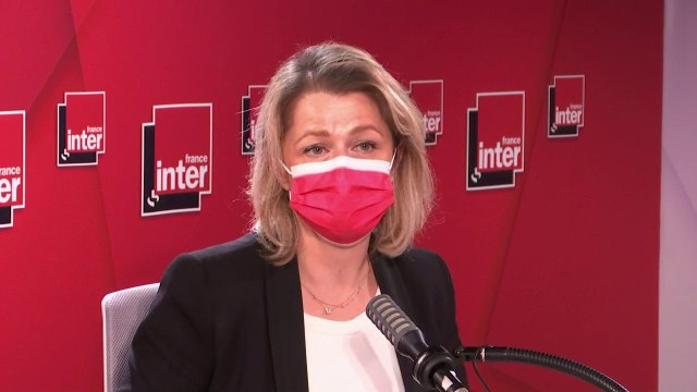 à la fin il n'y aura plus de #publicité pour les produits polluants grâce à cette loi (Barbara Pompili)