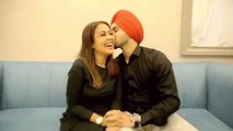 Neha Kakkar Rohanpreet First VALENTINE ROMANTIC VIRAL VIDEO | Boldsky