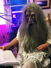 SCHIZOID JOHNNY:  AS MARILYN MONROE