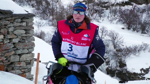 La Série - Saison 5 - Episode 2 - Comment communiquer avec ses chiens _