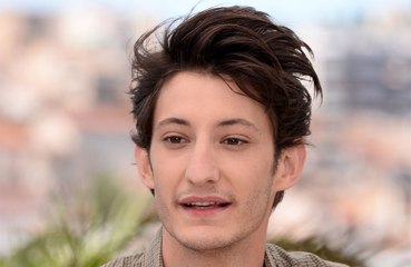 Pierre Niney lance un appel à l'aide à la ministre de la culture
