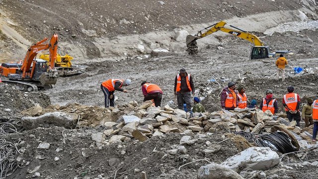 Chamoli floods: 170 missing as rescue efforts continue
