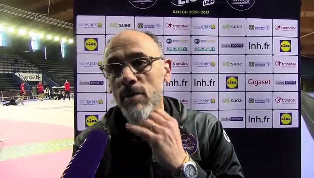 Le coach d'Istres P. Handball Gilles Derot après Nantes et avant Dunkerque