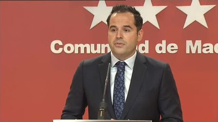 Madrid pedirá poder vacunar con AstraZeneca hasta los 65 años