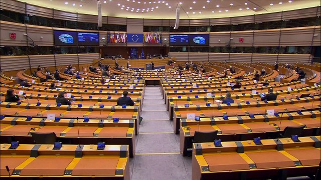 Брюссель признал ошибки, сделанные в рамках борьбы с пандемией