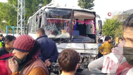 Tarım işçilerini taşıyan midibüsler kafa kafaya çarpıştı: 6 yaralı