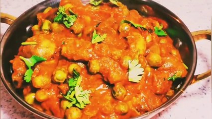 घर पर बनाये एकदम रेस्टोरेंट जैसा मटर मशरूम यों भी बहुत कम चीजों से | Restaurant style matar mushroom,