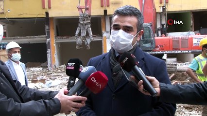 Rize'de deniz dolgusuna yapılmış olan riskli binaların yıkıma başlandı