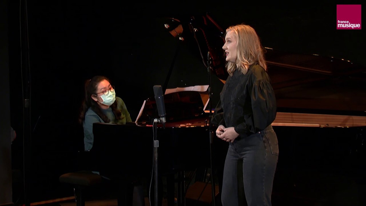 Claude Debussy : Ariettes oubliées - IV. Paysages belges : Chevaux de bois