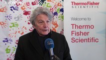 Thierry Breton im Labor: Nur gemeinsam sind wir stark